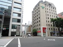 徒歩圏内の「栄町駅」