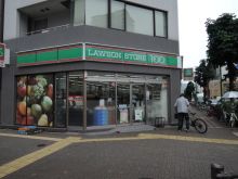 向かいのローソン